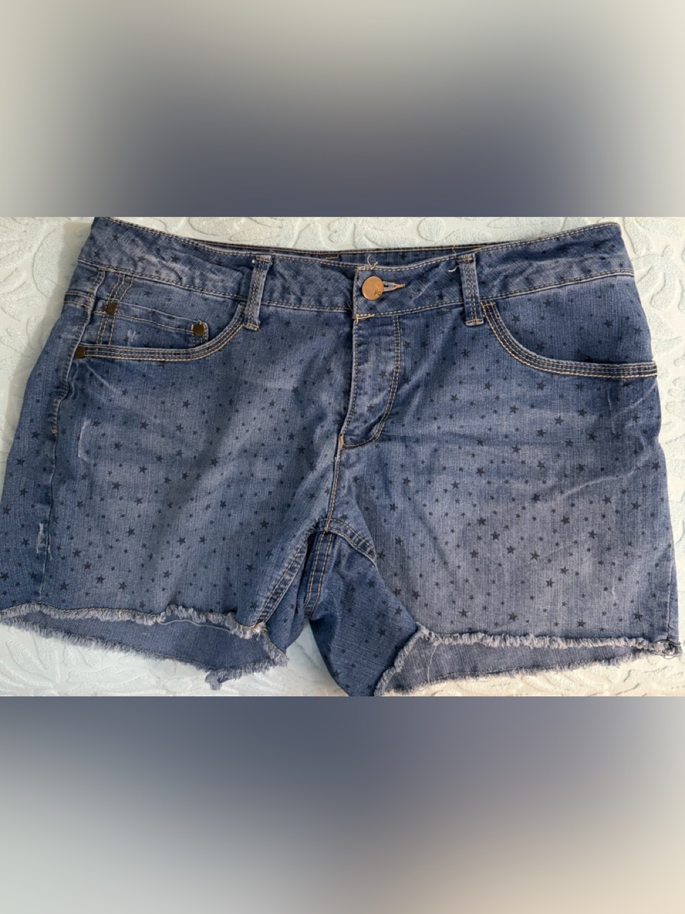 Faded Glory Blue Denim Star-Print Frayed Hem Shorts